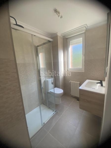 Foto afef2cbf-c587-4741-b58a-7e6554b9d3ed. Chalet  en Revilla Camargo