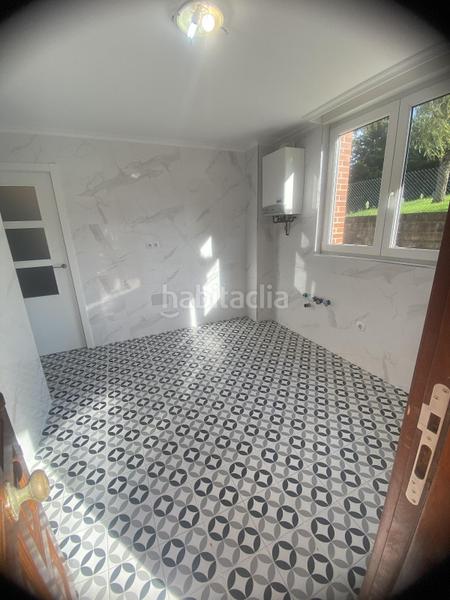 Foto f65a04d2-3b32-49f5-bf5b-8de9508d75af. Chalet  en Revilla Camargo