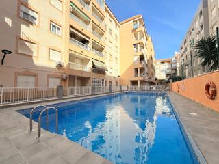 Pis  Calle urbano arregui. Descubre el encanto de vivir junto al mar en torrevieja.