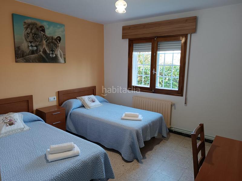 Foto 260dc1cf-a2a2-46a0-bd6e-ed8d1daedf22. Maison avec chauffage parking piscine dans Sanxenxo pueblo Sanxenxo