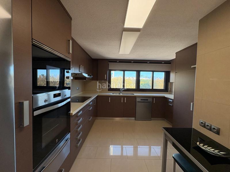 Foto 4ad5a545-b7d6-46fb-b056-15df5cc0cf3e. Flat with heating parking pool in Juzgados - Plaza de Toros Benidorm