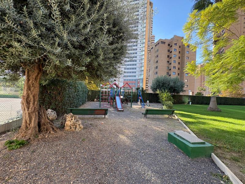 Foto 6bed6baa-a321-4b85-8499-8a496ef988bd. Flat with heating parking pool in Juzgados - Plaza de Toros Benidorm