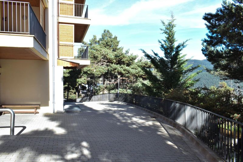 Foto d717e44a-66c5-4c3c-83fd-c1d993e11b2d. Apartament amb calefacció aparcament a Molina (La)