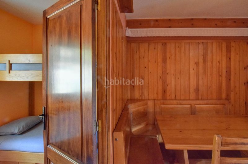 Foto f0efbed6-ec0f-42ca-8611-1c881b868c82. Apartament amb calefacció aparcament a Molina (La)