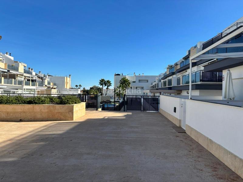 Foto 73f03ebe-b72a-44d4-9f7a-a9369352a539. Rent flat with heating parking pool in Gran Vista-Olivo de Oro Santa Pola