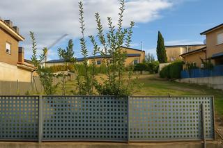 Terrain résidentiel à Calle de plutón 38. Exclusiva parcela urbana en albahonda iv  una oportunidad única