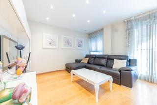 Piccolo appartamento in Cardenal Benlloch. Magnífico piso en el corazón de mislata  listo para entrar a viv