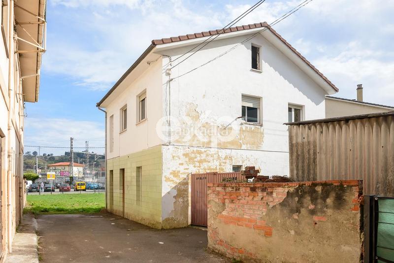 Foto 7980d294-b82d-45f4-a3f2-408b4c49c93a. Chalet dans jose manuel bobes 2a 2 dans Llanera