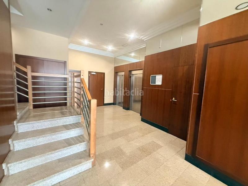 Foto 5c6a36a4-b747-47e4-8751-edaa46da63bf. Pis amb calefacció aparcament piscina a Noalla Sanxenxo