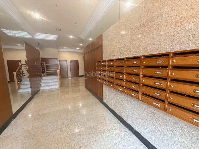 Foto 73b83f0e-7f0e-43ac-8085-4101307ef9db. Pis amb calefacció aparcament piscina a Noalla Sanxenxo