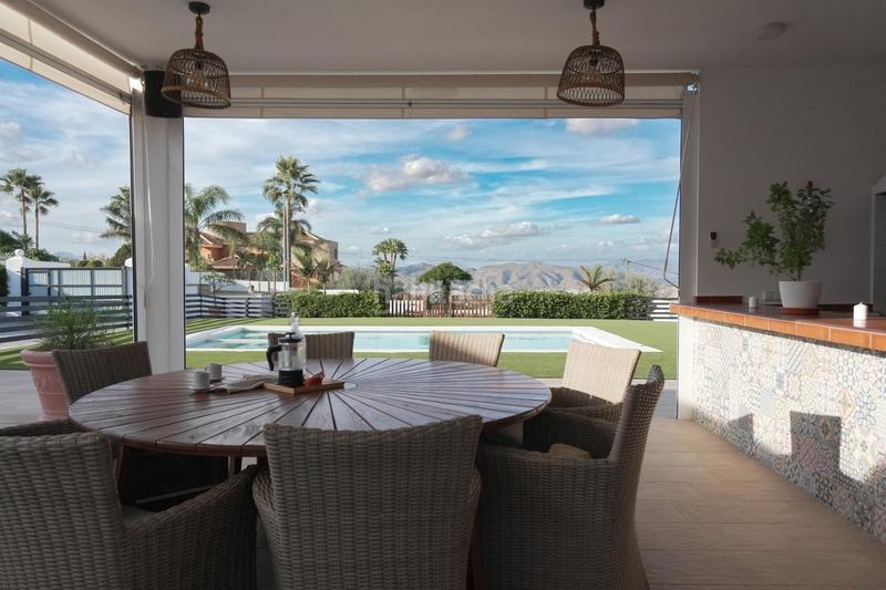 Foto 23e40859-383b-460e-a878-068f6bb33224. Maison avec parking piscine dans Pinos de Alhaurín Alhaurín de la Torre