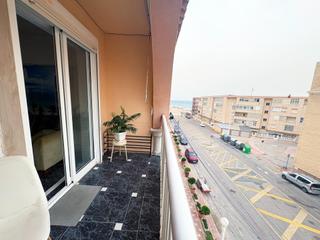 Apartment in Calle puerto romano 8. Ático con vistas al mar y solárium privado en la mata, a solo 10