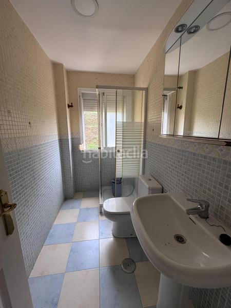 Foto 1658f921-5320-4d6c-975e-b47a12ee4973. Appartement avec parking piscine dans puerto de Estepona Estepona