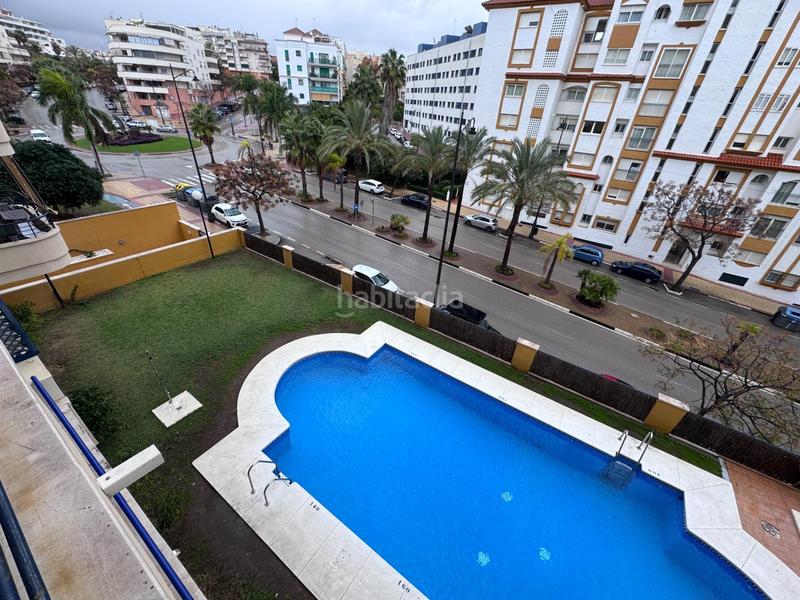 Foto 40bdee5f-d8e2-4ccd-8218-6f238c6ead55. Appartement avec parking piscine dans puerto de Estepona Estepona