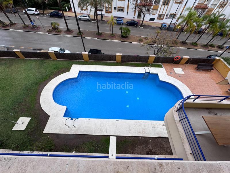 Foto 82cb24bd-8278-405f-befd-c73dddf7d8c6. Appartement avec parking piscine dans puerto de Estepona Estepona