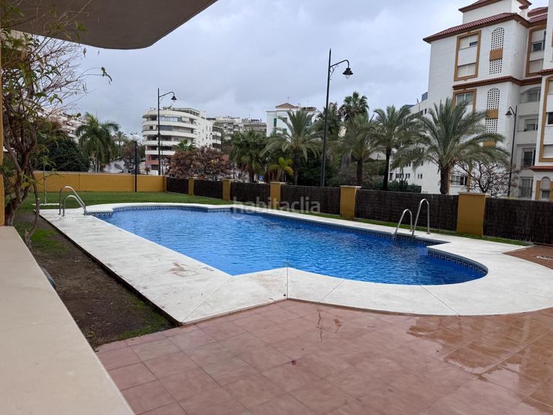 Foto 90dff30f-219e-4098-bb68-ad9528556dcc. Appartement avec parking piscine dans puerto de Estepona Estepona