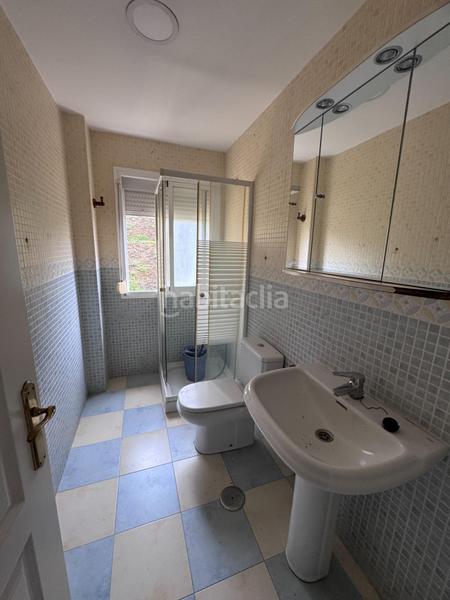 Foto c54d9260-17d3-4ce2-9f7f-c8fe657585ea. Appartement avec parking piscine dans puerto de Estepona Estepona