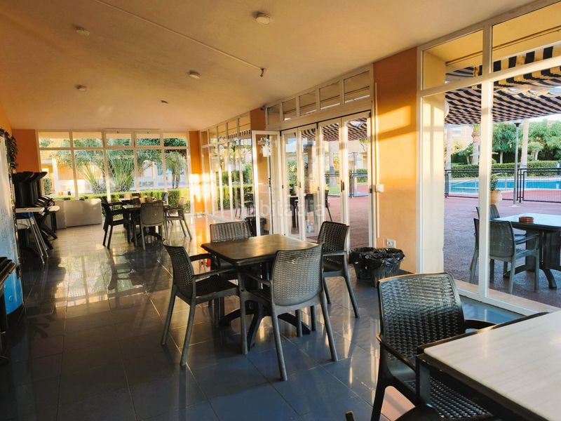 Foto 4fc0092a-3e6b-48d8-803f-c3bc7a81bc5a. Pis amb aparcament piscina a Playa Muchavista Campello (el)