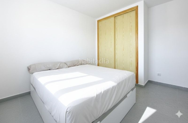 Foto 653ba903-53c8-4001-88ba-5044a3fe7cb5. Pis amb aparcament piscina a Playa Muchavista Campello (el)