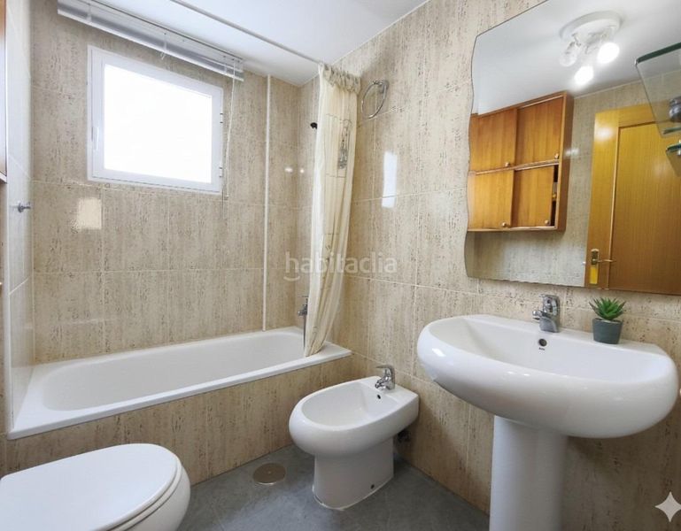 Foto 80cb00f0-acda-45a6-b1c6-cf607199bdfd. Pis amb aparcament piscina a Playa Muchavista Campello (el)