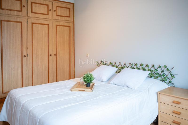 Foto d4652767-0b23-47e0-b5d1-de43eb502d1f. Àtic a calle facetos 13 a Argañosa Oviedo