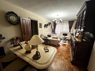 Appartement  Colon. Piso céntrico con excelente ubicación!.