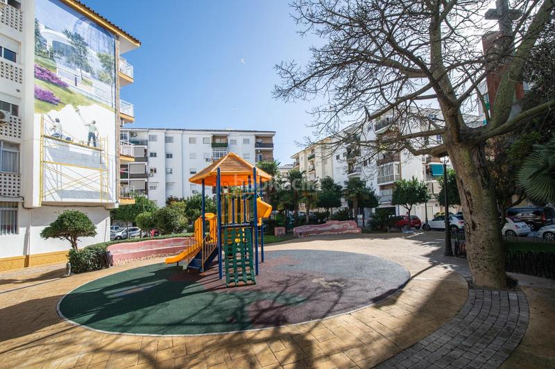 Foto cfdf40c7-2ce9-43bc-aad6-ef67567a551c. Appartement avec chauffage dans Centro Estepona