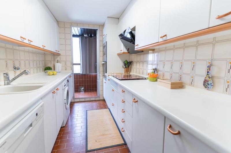 Foto bf497824-897b-4965-a87f-99bc088b87f1. Pis amb calefacció aparcament a primera fase-nuevo Tres Cantos Tres Cantos