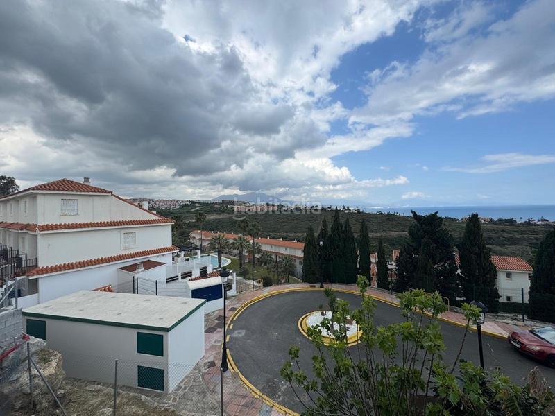 Foto afd84346-746c-4518-aafc-e41c1f6bb94f. Casa a schiera con parcheggio in Manilva pueblo Manilva