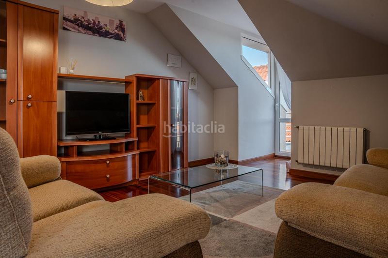 Foto 4e93817e-7134-47c3-8256-837e7feeb0fa. Attique avec chauffage parking piscine dans Sancibrián Santa Cruz de Bezana