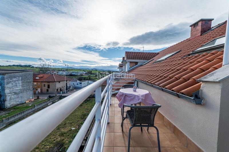 Foto 6c680447-987f-4f7e-8865-2570ce88a99f. Attique avec chauffage parking piscine dans Sancibrián Santa Cruz de Bezana