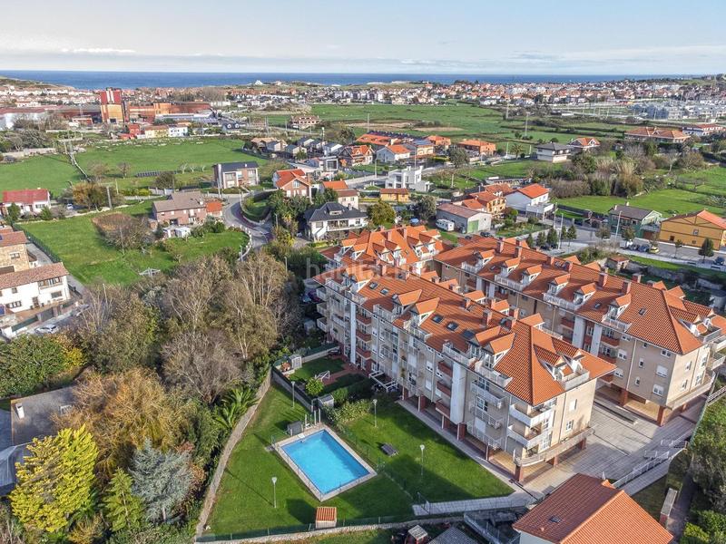 Foto f3c51ffe-10d7-43f4-a0dc-cee204ddb6c9. Attique avec chauffage parking piscine dans Sancibrián Santa Cruz de Bezana