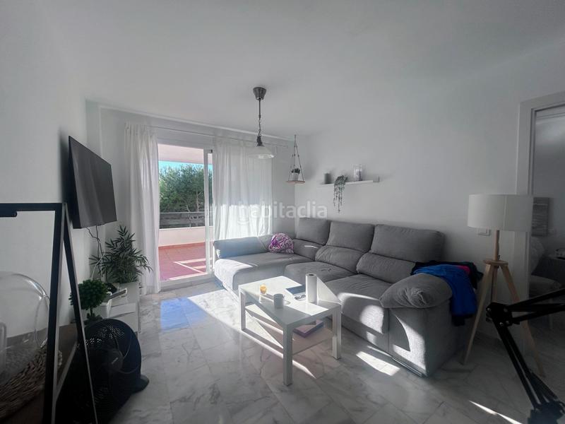 Foto 3cd8cc2e-f8b2-416a-bc25-257e4c493eb0. Appartamento con parcheggio piscina in Doña Julia Golf Casares