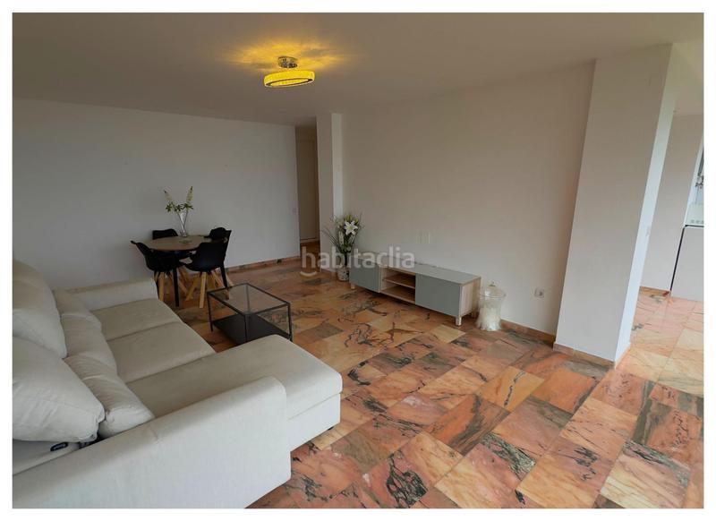 Foto 6a165035-faec-4dea-a474-8acac57fa7af. Lloguer apartament a calle calle del naranjo 2 a Estepona