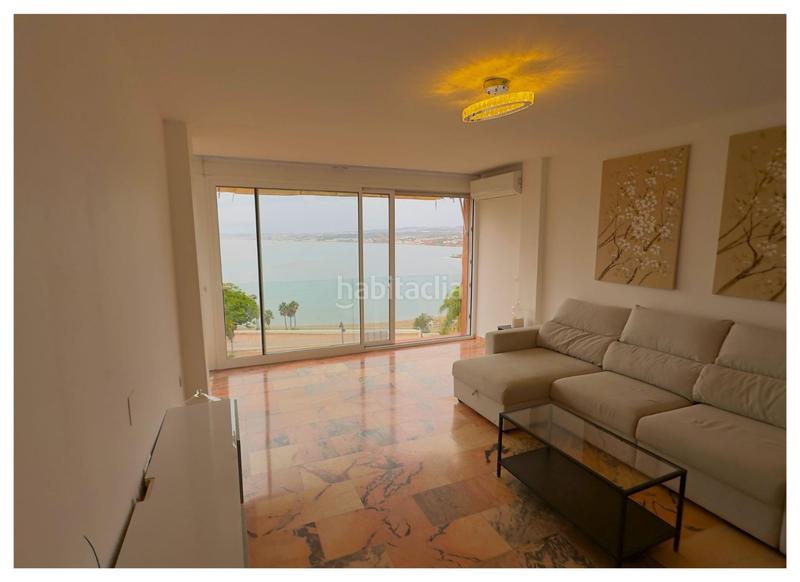Foto 49e2f2fc-9f77-491b-8a92-4547494d0b82. Location appartement dans calle calle del naranjo 2 dans Estepona