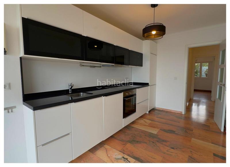 Foto 75399880-8855-46d9-bd61-4f7f1ac24bd0. Location appartement dans calle calle del naranjo 2 dans Estepona