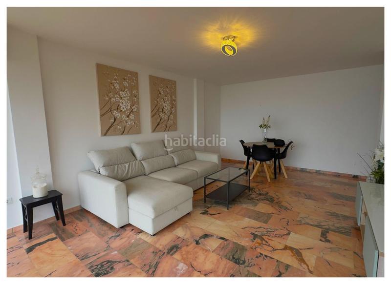 Foto cd30cbfa-1d68-43fe-8f4c-36eb5f15c239. Location appartement dans calle calle del naranjo 2 dans Estepona