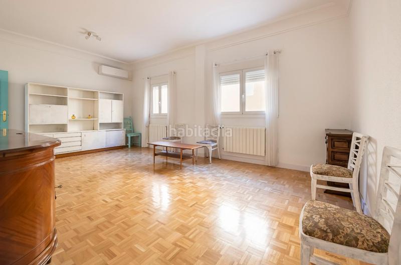 Foto a0e266b2-86f1-4ddd-ba62-fbe94f484364. Rent flat with heating in Cortes-Huertas Madrid