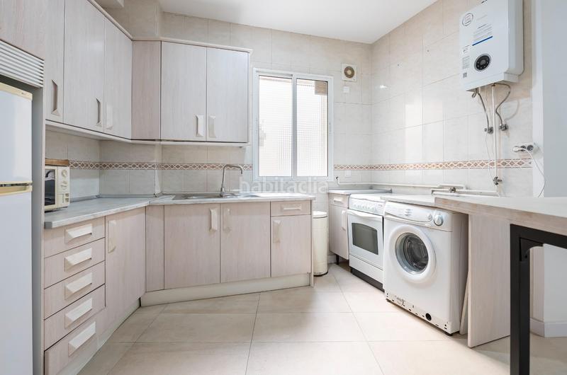 Foto bcda8aca-51a4-4cd0-abc8-b9cf3eb34195. Rent flat with heating in Cortes-Huertas Madrid