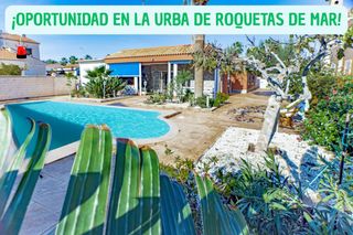 Xalet  Calle almanzora (u). Espectacular chalet recién reformado en urbanización roquetas de