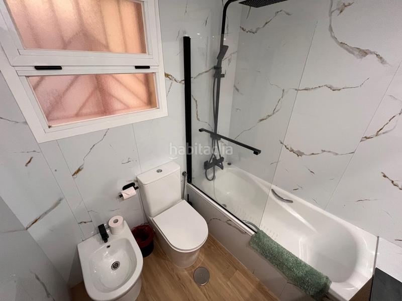 Foto 8d765279-0bfc-4c6f-9ff7-554130dc9ef4. Piccolo appartamento con parcheggio piscina in Calahonda Mijas