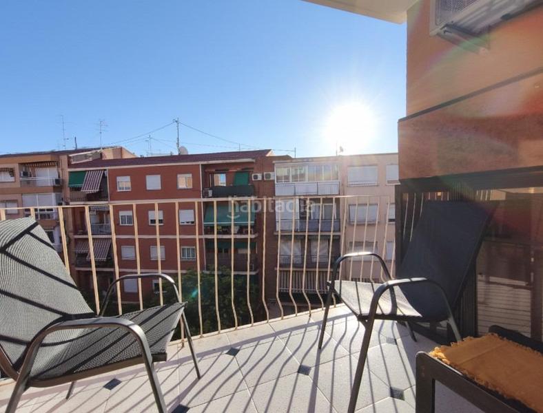 Foto 759ef503-c881-4618-aac0-d3015f4ce587. Pis a Carolinas Bajas Alicante