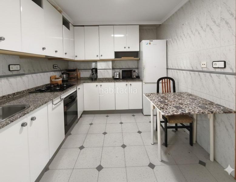 Foto bcf1e7b4-b8af-4807-8388-1b7950dc2eb8. Pis a Carolinas Bajas Alicante