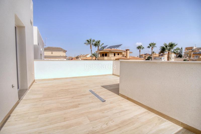 Foto 588d0140-f3eb-4d5a-8a72-e52615c32020. Chalet mit pool in Aguas Nuevas Torrevieja