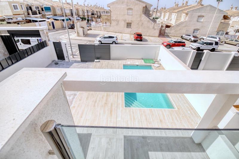 Foto 9fbad6c7-c78e-4674-b563-2b6928d156e9. Chalet mit pool in Aguas Nuevas Torrevieja