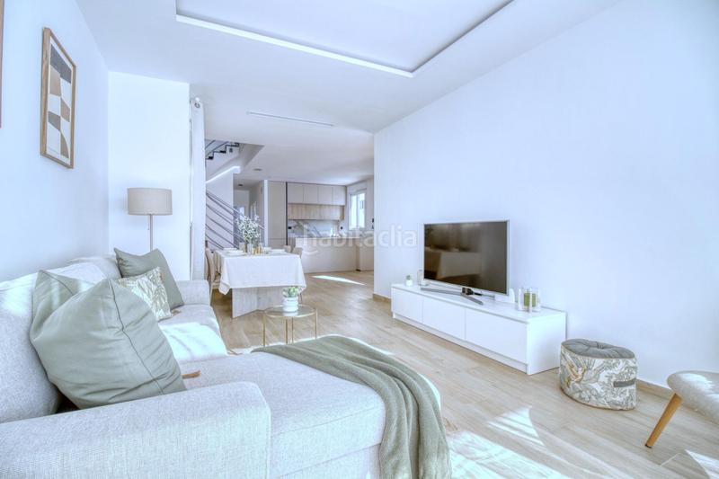 Foto e1b967f9-25f4-4937-80d6-0c1a00f3cda1. Chalet mit pool in Aguas Nuevas Torrevieja