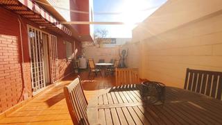 Piso  Calle beltraneja. Bajo con amplia terraza, garaje y trastero