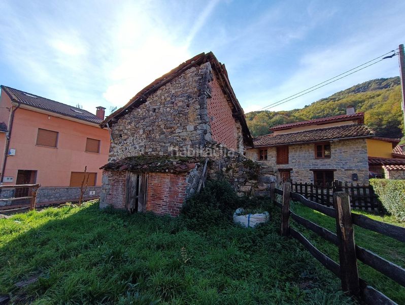 Foto edb995ff-80b5-48e2-8aad-a9c35a5cc957. Masia a Caso