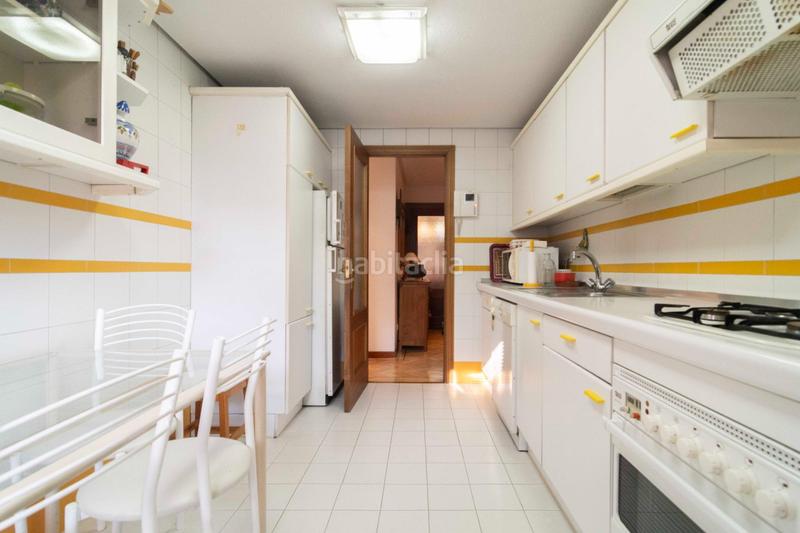 Foto 2330b64a-7d99-4c17-b3ad-843a9a4f45c5. Pis amb calefacció aparcament a Imperial Madrid