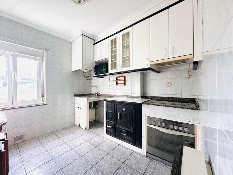 Foto 186c8263-b402-4909-bed8-2c98a11895bd. Pis amb calefacció a Parroquias Sur - La Manjoya Oviedo